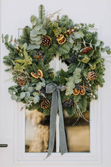 Prancer Fresh Christmas Wreath