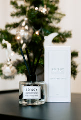 So’ soy Christmas tree Reed diffuser