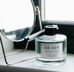 So’ soy daisy, violet & gardenia Reed diffuser