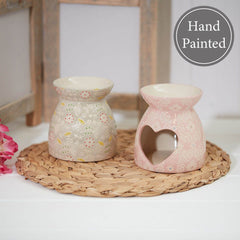 Ditsy floral oil burner