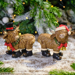 Christmas highland cow